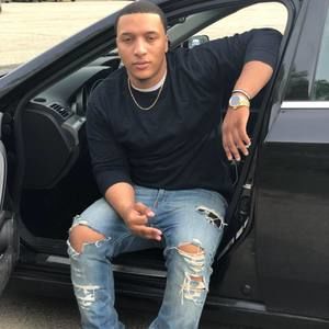 Meet your Posher, Jonathan